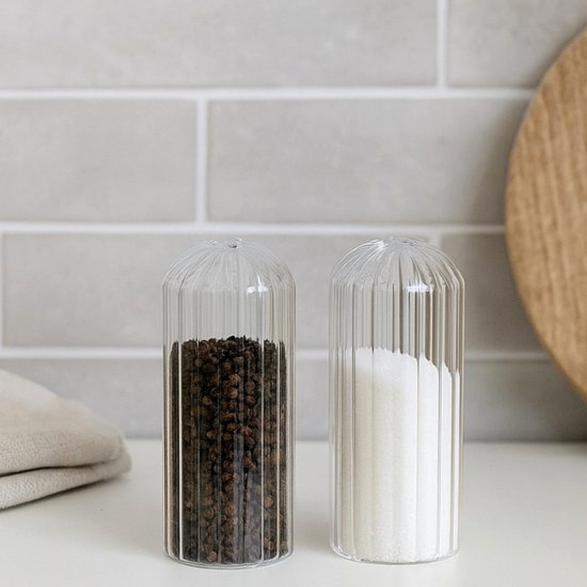 Lines glazen zout en peperstel