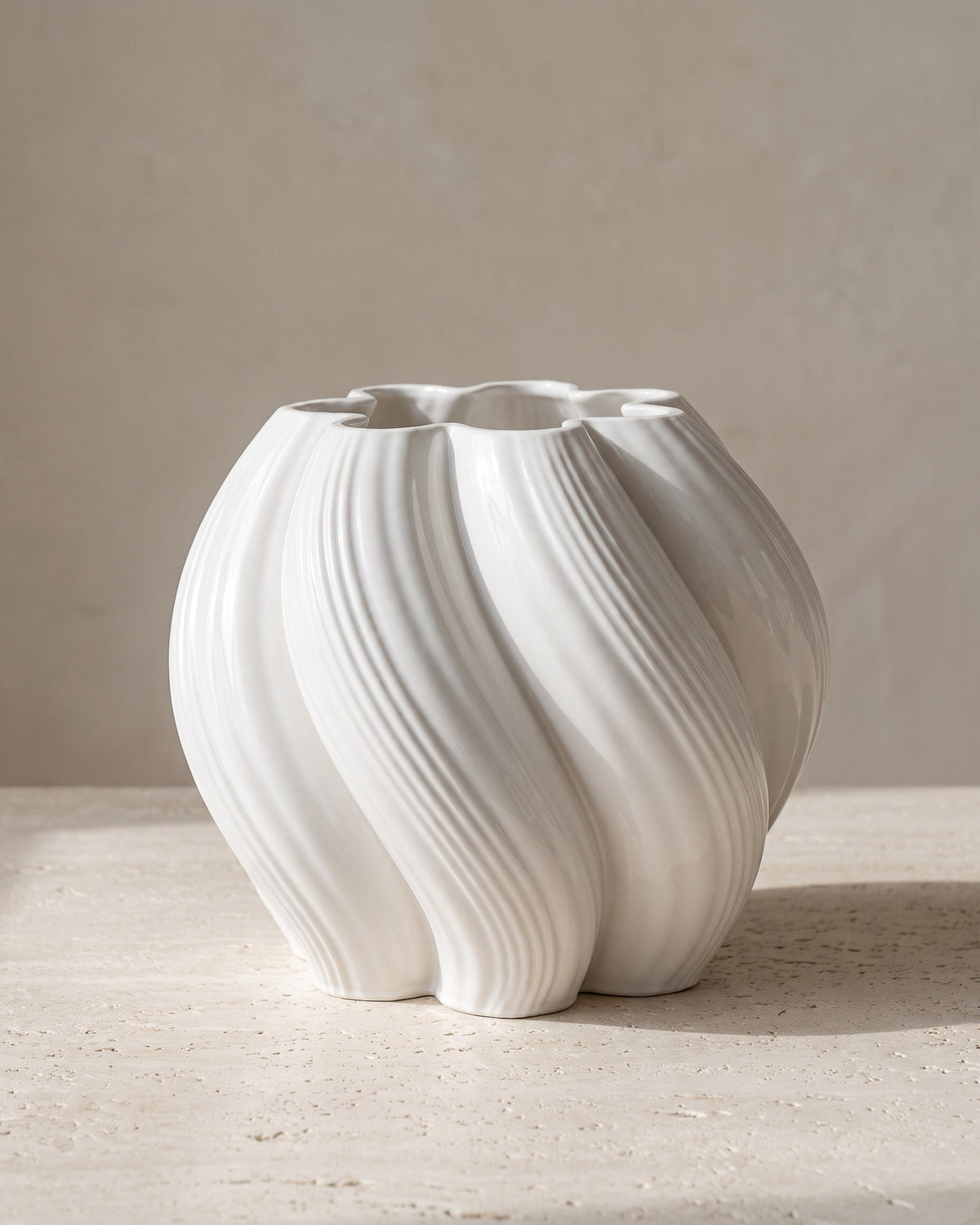 Luca Vaas 25 cm