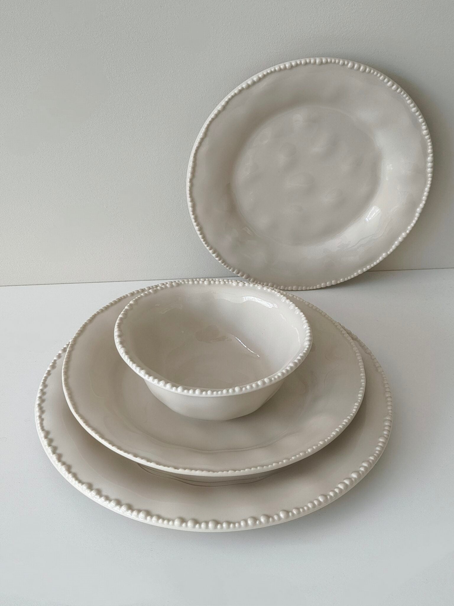 Pearls serviesset 24-delig voor 6 personen – beige