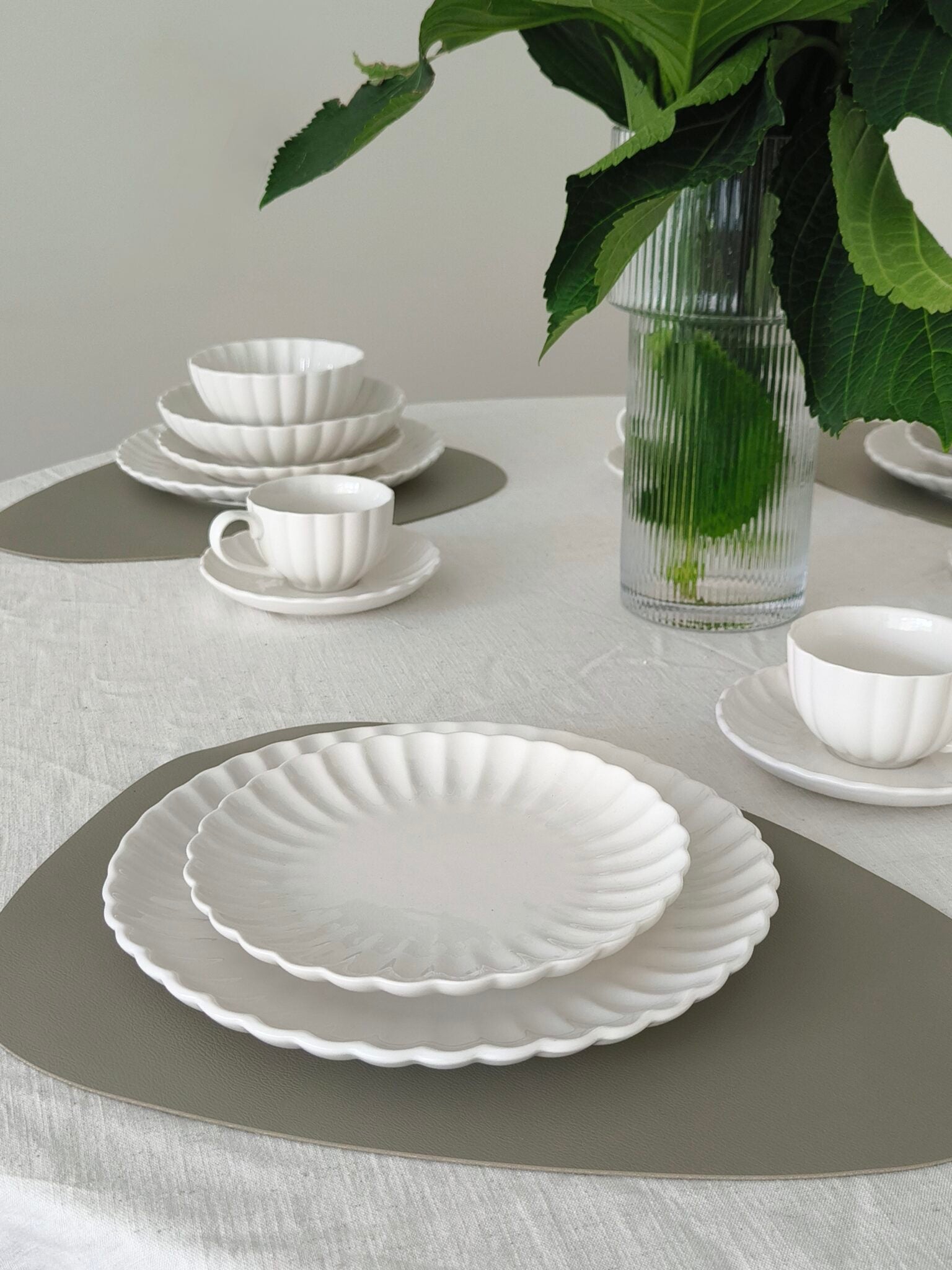 Daisy lotus serviesset | 24-delig | wit